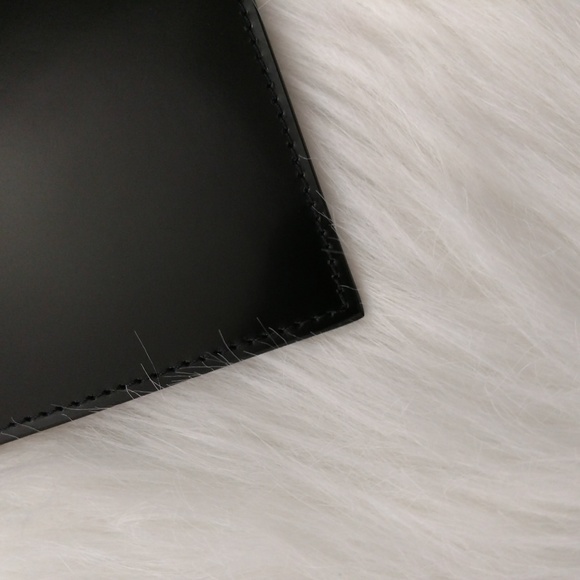 Authentic Lion Versus Versace Clutch - Picture 5 of 5